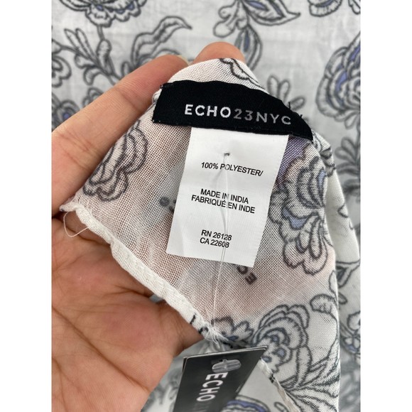 Echo 23 NWT Valencia Bi Color Floral Wrap Quick Dry Wrinkle Resist White OS New - Picture 7 of 9